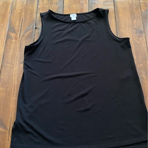 Tops - Chicos black travelers sleeveless top
